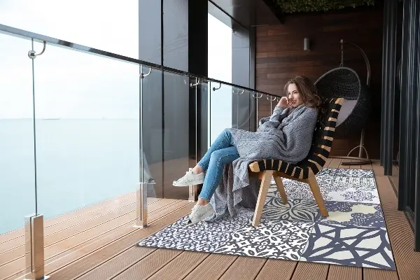 Balkong matta Etnisk blandning